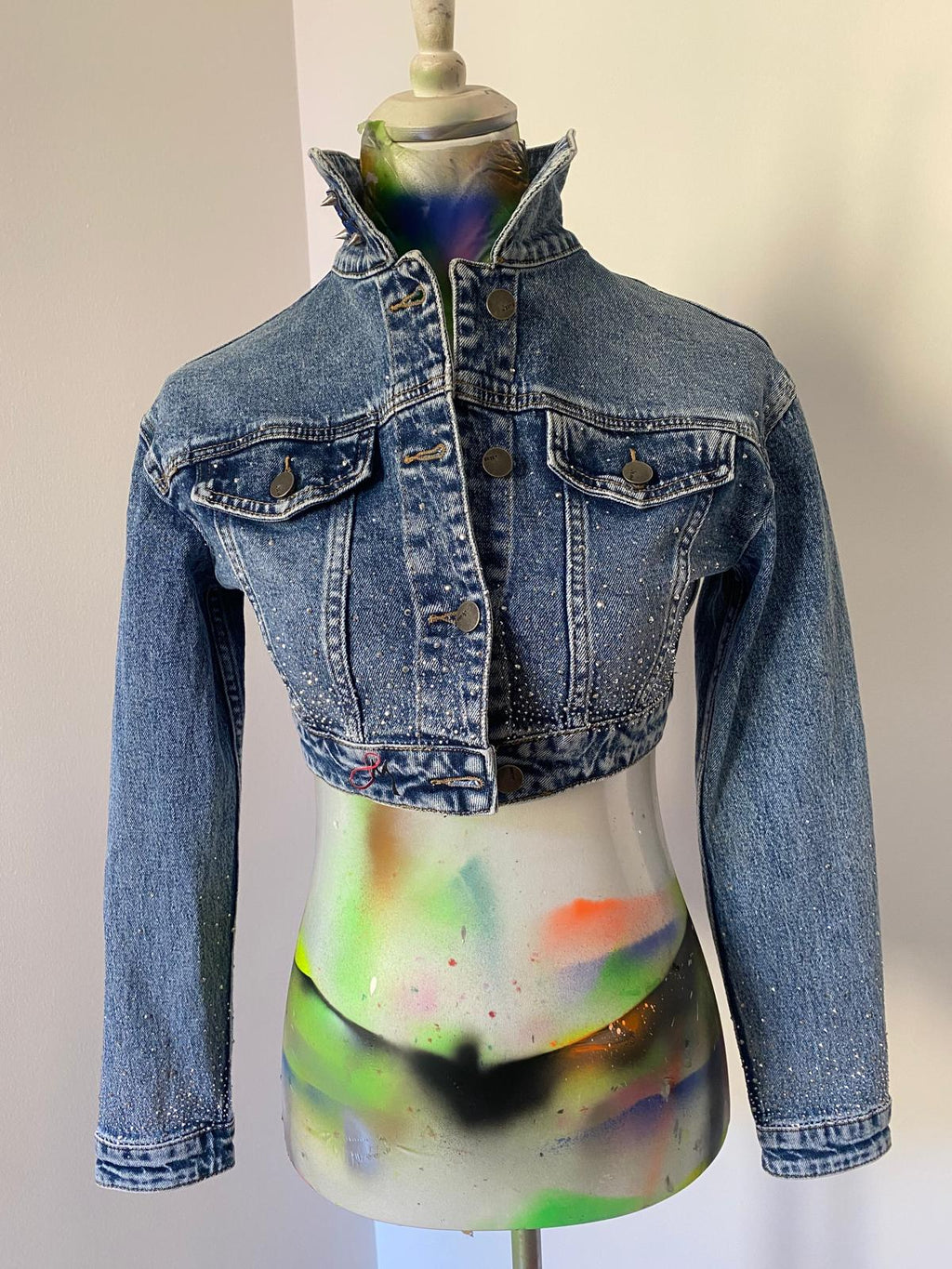 Bolero con pietre
