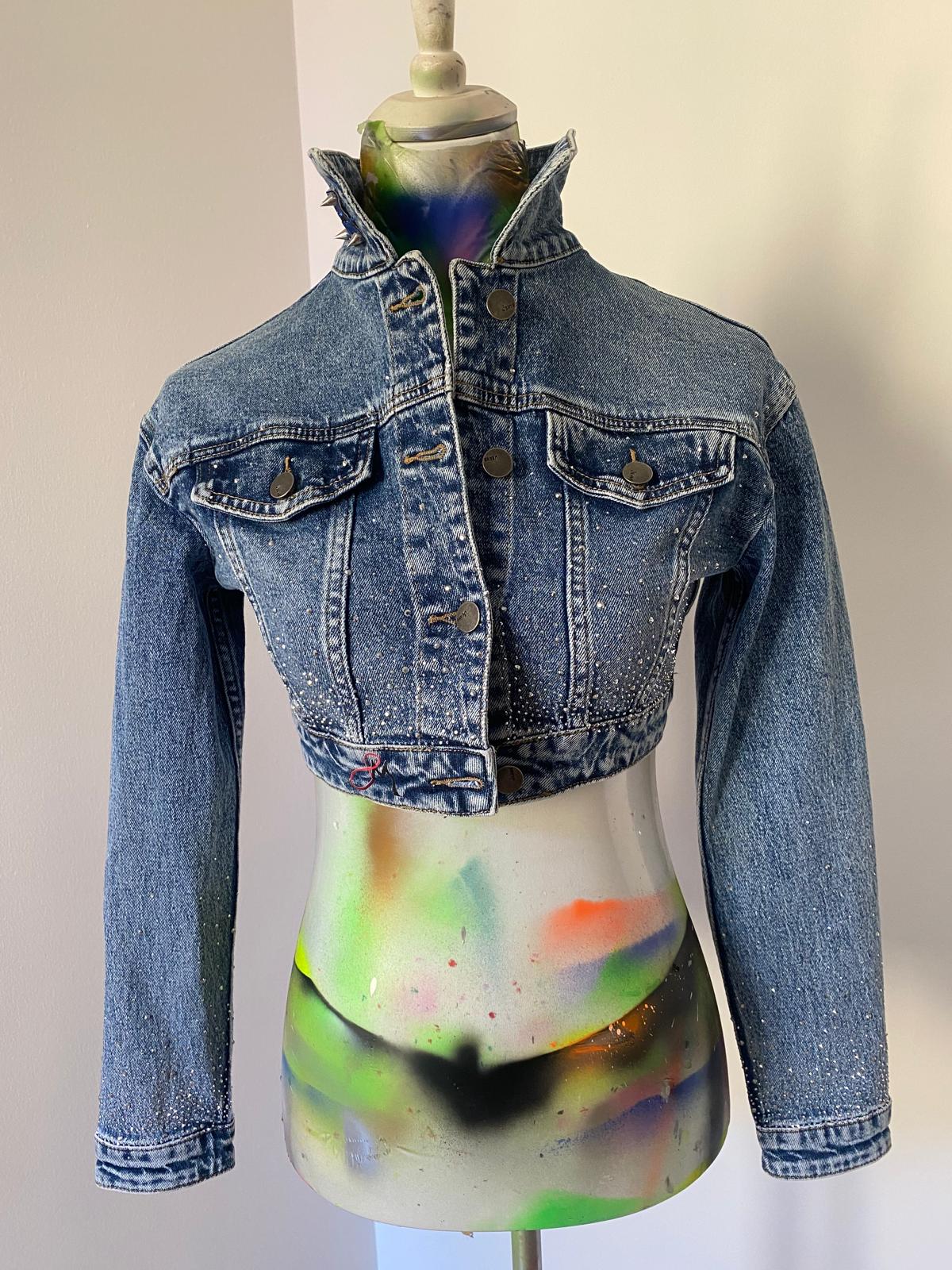 Bolero con pietre